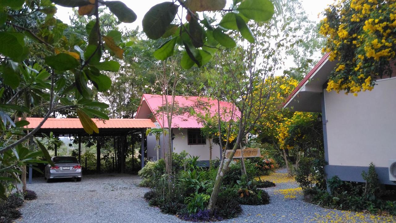 Watthana Nakhon Areeya Resort מראה חיצוני תמונה